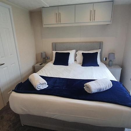 Buttermere Lodge With Hot Tub Barmby on the Moor Buitenkant foto